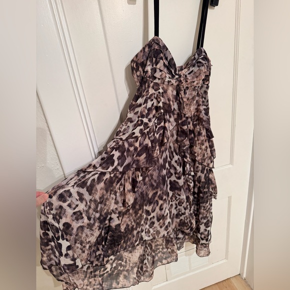 Stunning H&M Leopard Print Tiered Ruffle Mini ✨ - Picture 4 of 7